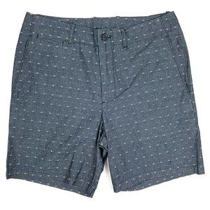 Calvin Klein Men's 100% Cotton 7" Inseam Flat Front Shorts